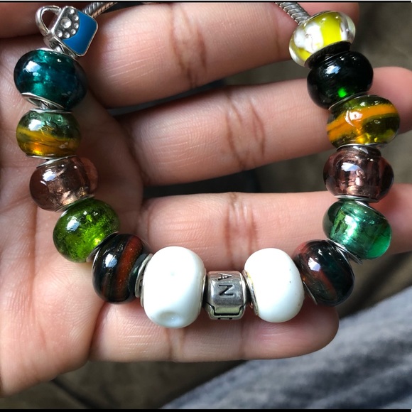 Authentic Pandora Bracelet Jewelry with 17 Charms - Picture 8 of 16